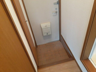 【玄関】 | クロスローズ岸根公園