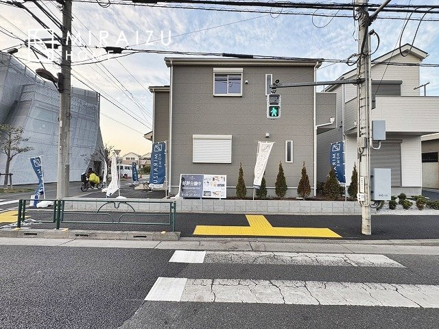 【前面道路含む現地写真】 | 日当たりの良いお家は嬉しいですよね。それぞれ価値観が分かれる箇所です、実際に内覧して日当たりの心地よさをご体感下さいね♪