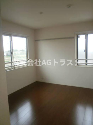 【寝室】 | BogorResidence | 北側洋室