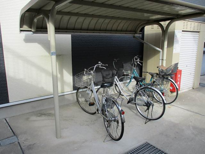 【その他】 | レオネクストフジヤマＢ | 屋根付き駐輪場です。