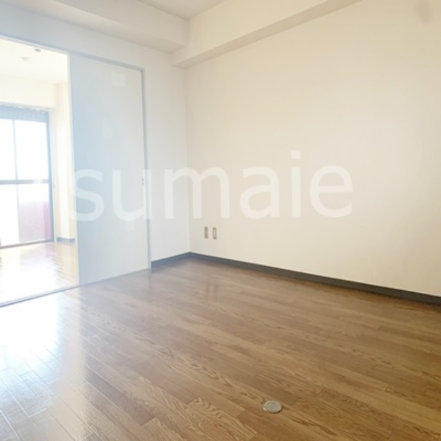 NCKビルの居間・リビング|ダイニング