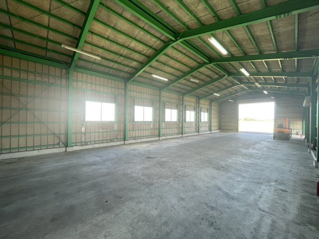 高島市新旭町深溝中古倉庫の内装