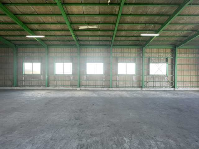 高島市新旭町深溝中古倉庫の内装