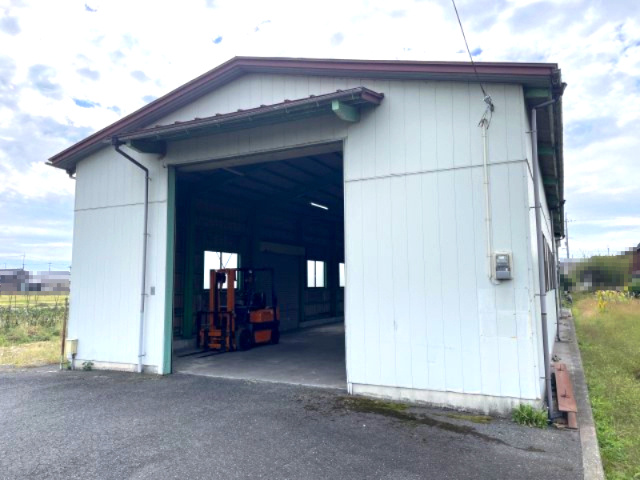 高島市新旭町深溝中古倉庫