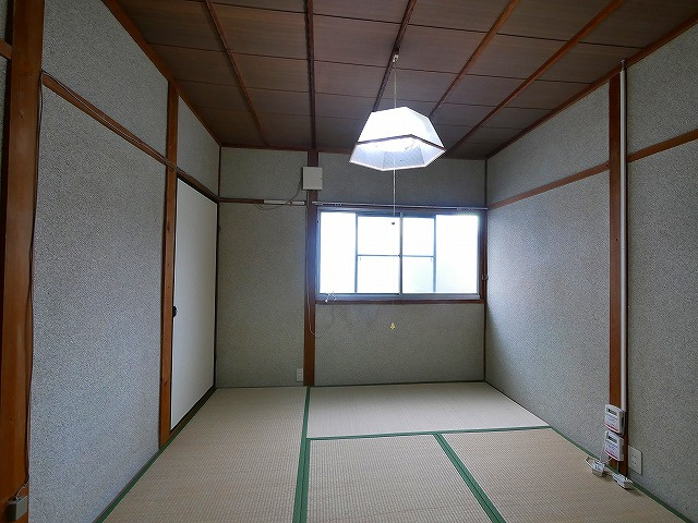 池田115貸家の和室