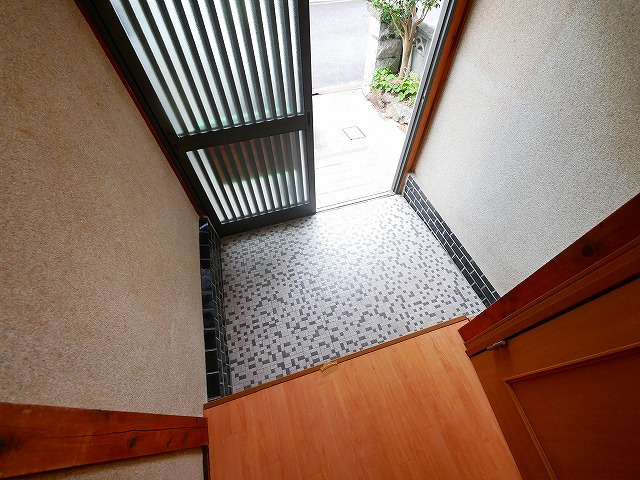 池田115貸家の玄関