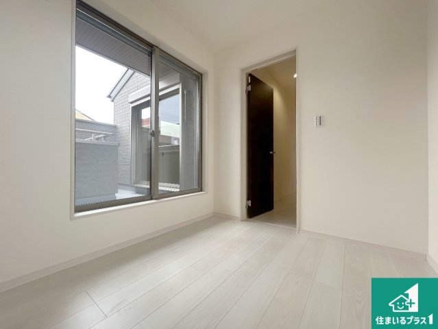 大阪市生野区田島　新築一戸建ての外観|周辺は落ち着いた街並みの住宅地！子育てがしやすい住環境です！まだ未完成ですが、現地でしかわからない事もございます。是非一度ご覧ください。