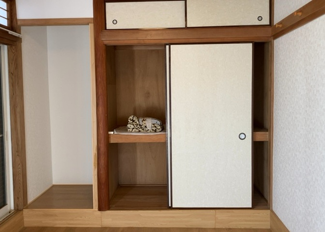 【収納】 | 家族構成や住宅環境によって収納の仕方は十人十色！キッチン、リビング、玄関、寝室など、部屋ごとのいろんな収納を使って自慢のお家にしませんか？物件をご内見する際は、収納の場所や数は事前チェックしましょう！