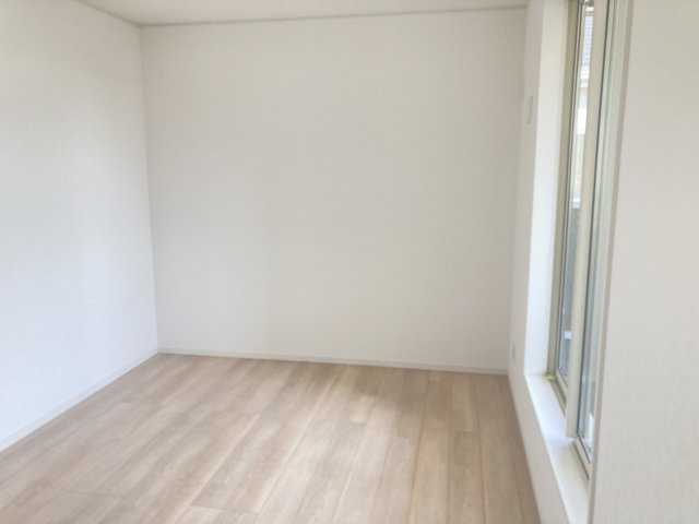 クレイドルガーデン前橋市下細井町第10-1　2号棟の洋室|2階洋室1です