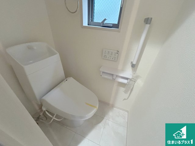 大阪市生野区田島　新築一戸建ての外観|周辺は落ち着いた街並みの住宅地！子育てがしやすい住環境です！まだ未完成ですが、現地でしかわからない事もございます。是非一度ご覧ください。