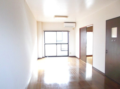 【居間・リビング】 | ヴィラジュネス