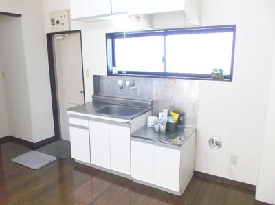 【キッチン】 | ヴィラジュネス