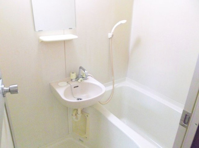 【浴室】 | ヴィラジュネス