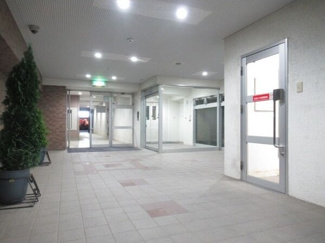 【エントランス】 | 三向ハイツ元今泉