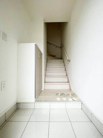 ラ・フォート福の玄関