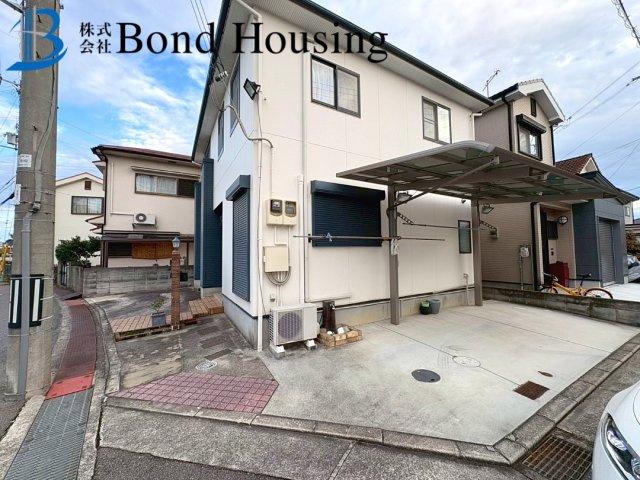 開放的な角地・お車２台駐車可・大久保町松陰　築２４年