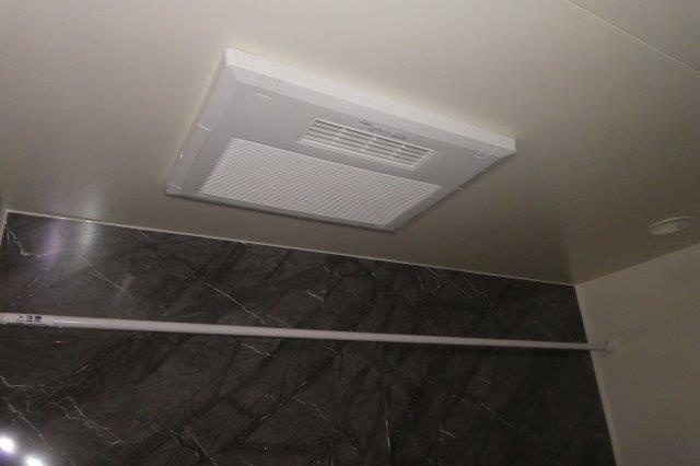 リジョイス井尻野Aの浴室|浴室乾燥機