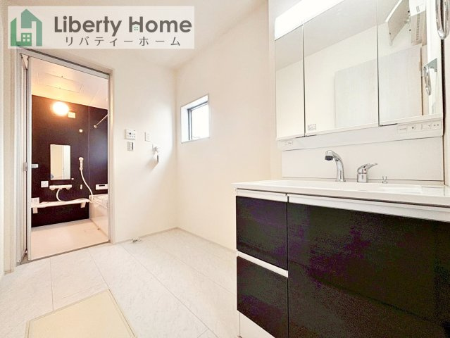 笠間市吉岡第1　新築戸建の脱衣所