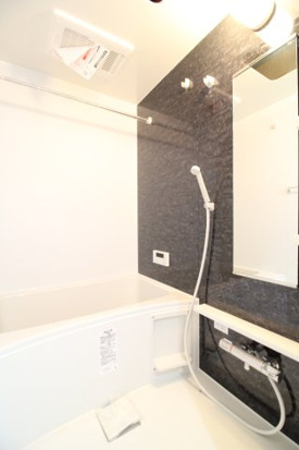 THE NOBLES 諏訪野町Ⅱの浴室|お風呂で日々の疲れを落としましょう