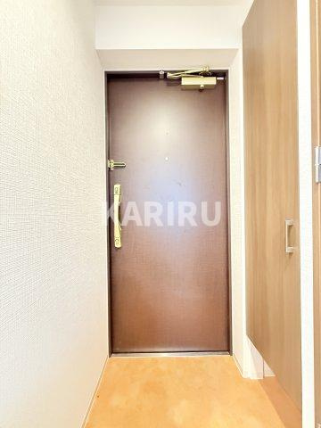 Luxe玉造南の玄関