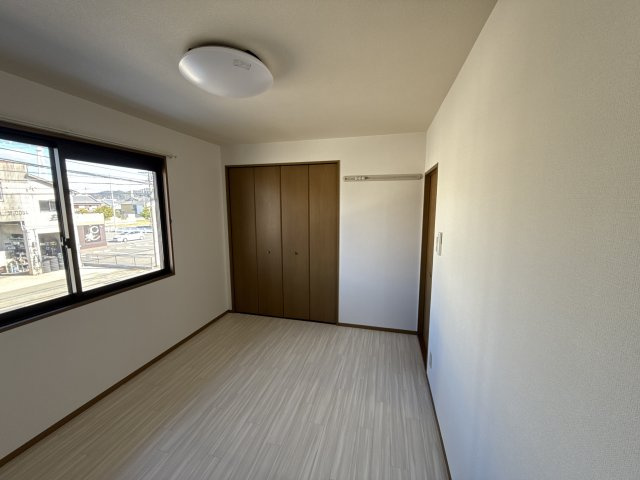 ジーライズ飾磨プランレーヌA棟の寝室