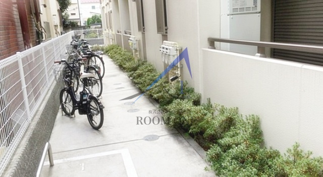 サダルスウドのその他共用部分|駐輪場です。