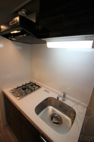 プレサンス南森町ライズのキッチン