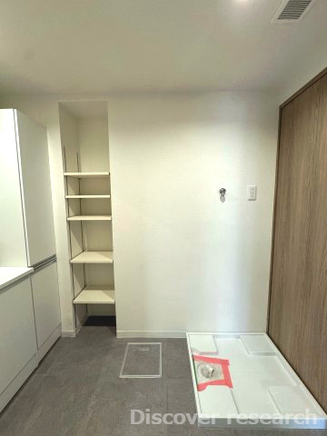 エルフォレスト　ガーデンウィング棟のランドリースペース|【ランドリースペース】