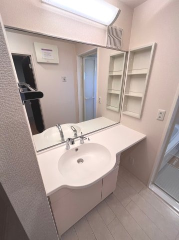 【独立洗面台】