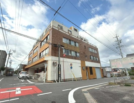 パラシオ美合　倉庫付き事務所