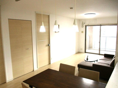 【居間・リビング】 | リヴィエール三ヶ森ガーデン（C-14）