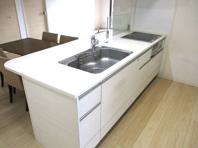 【キッチン】 | リヴィエール三ヶ森ガーデン（C-14）