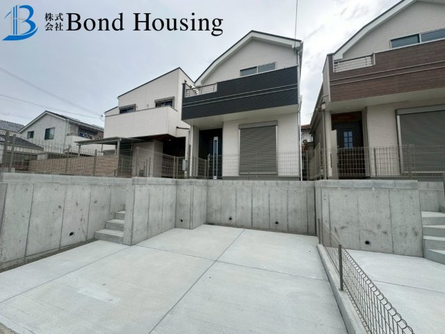 「小学校徒歩13分」「お車並列2台可」桃山台3丁目 1号棟のその他