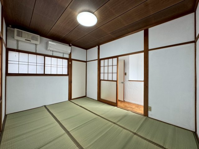 船江町貸家の和室