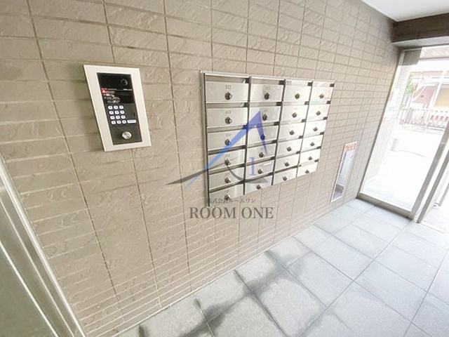 リバージュ北千住のエントランス|エントランスです。