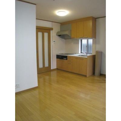 【居間・リビング】 | マイレ坂上 | 9.7帖のきれいなLDK。