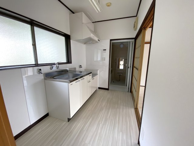 小林邸のキッチン