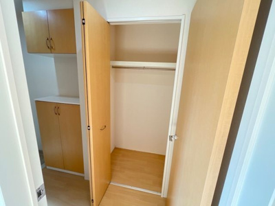 【玄関】 | リズ・プラトリー