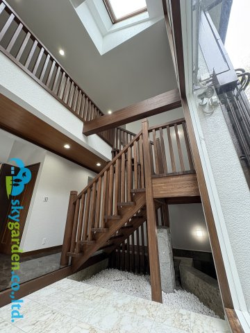 鎌倉市津　中古戸建の内装|玄関ホール