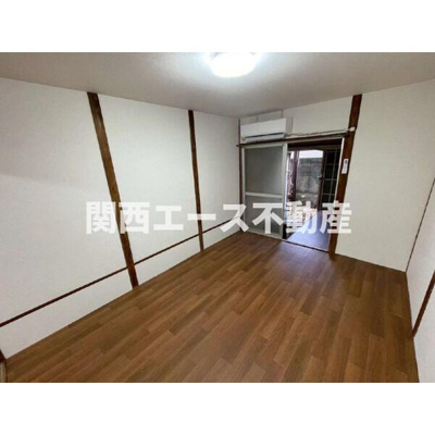 【寝室】 | 安堂町貸家