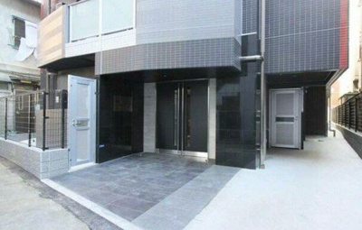 【エントランス】 | レアライズ代々木上原