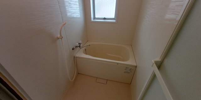 レジデンス希光の浴室