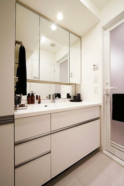 【独立洗面台】