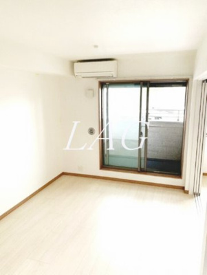 【居間・リビング】 | ディアテラス | 洋室のお部屋です。