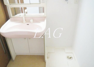 【洗面所】 | キャピタルヒロ | 独立洗面台です。