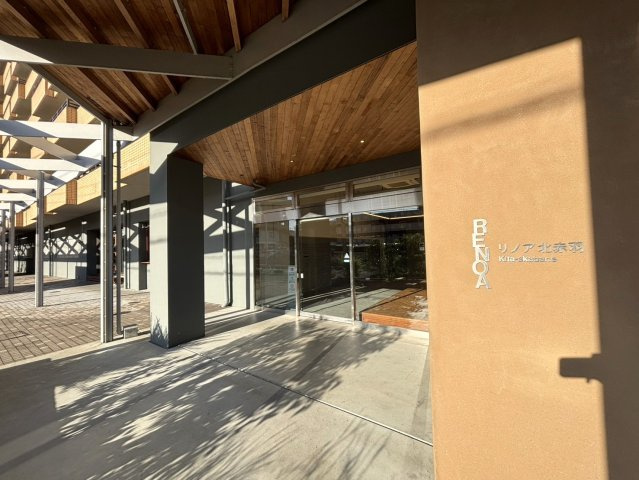 リノア北赤羽の駐車場|共用部・来客用駐車場3台分