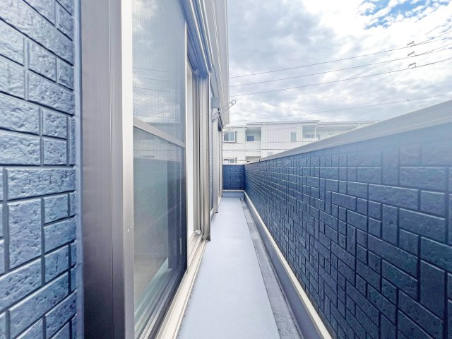 クレイドルガーデン名古屋市港区知多第2　2号棟のバルコニー