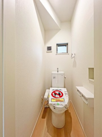 クレイドルガーデン名古屋市港区知多第2　2号棟のトイレ