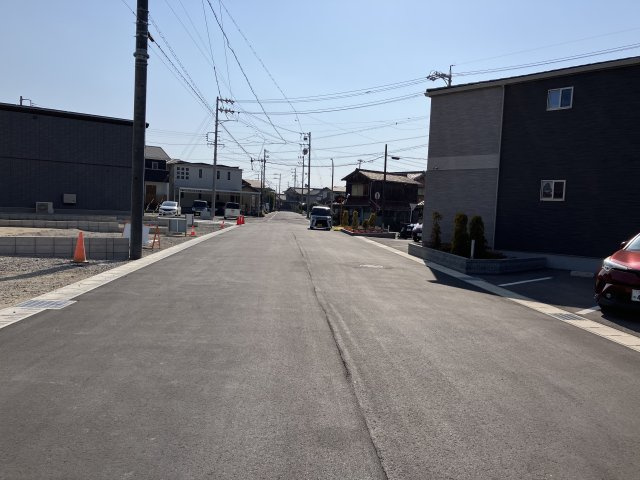 碧南市天王町６丁目の前面道路含む現地写真