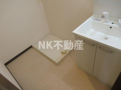 【洗面所】 | 吉鴻ハイネスⅢ（鴻池新田賃貸） | 忙しい朝には欠かせない洗面所です